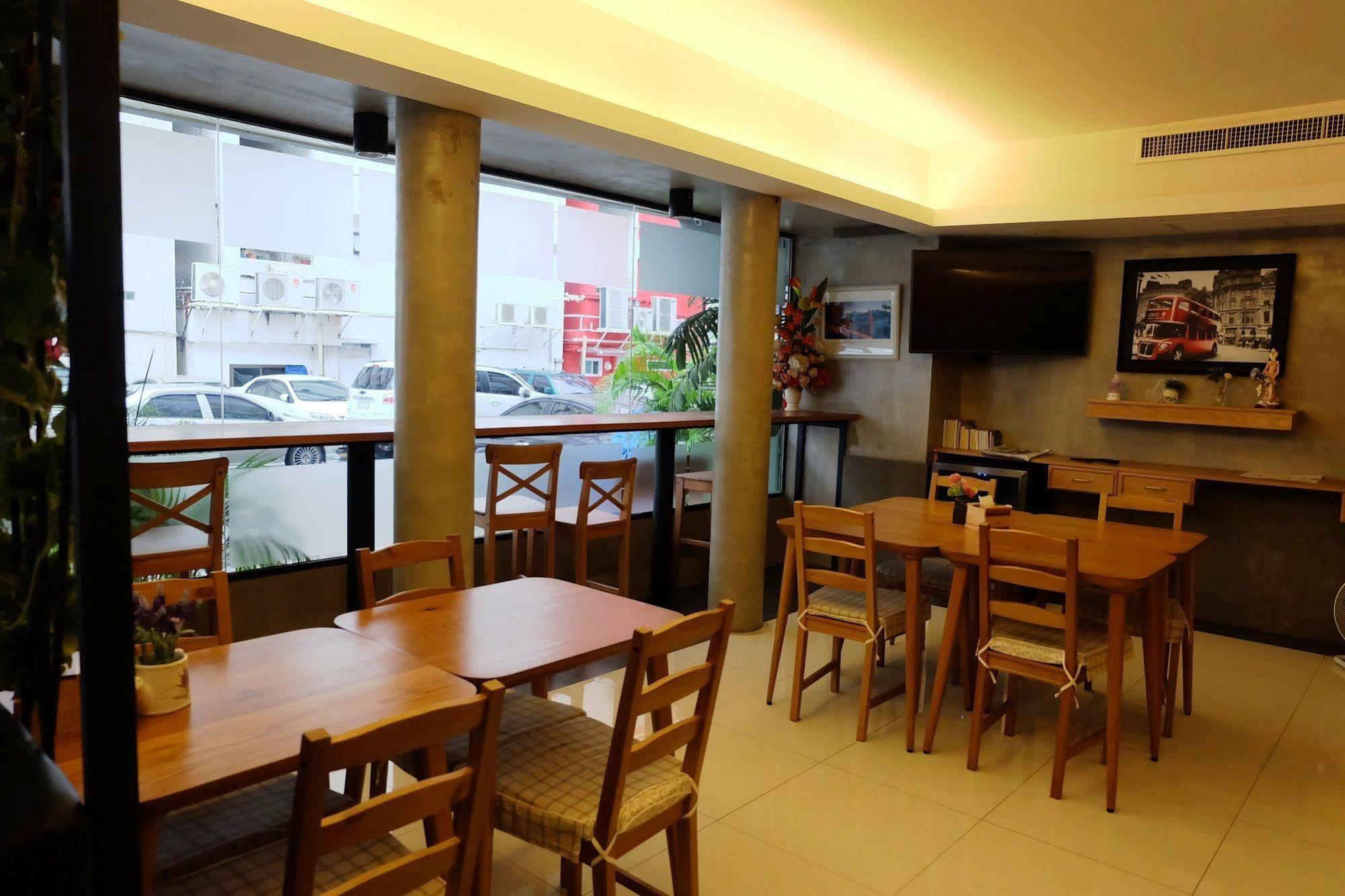 Cozy@9Hotel&Kitchen Bangkok Extérieur photo